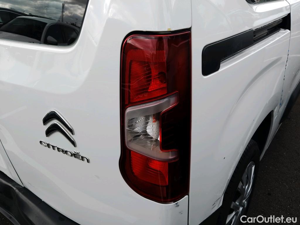  Citroen  Berlingo CITROEN  / 2018 / 4P / combi Talla M BlueHDi 100 S&S LIVE PACK BUSINE #10