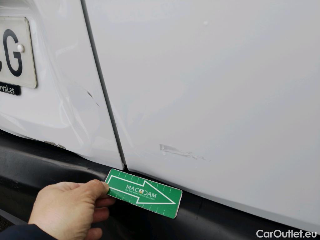  Citroen  Berlingo CITROEN  / 2018 / 4P / combi Talla M BlueHDi 100 S&S LIVE PACK BUSINE #16