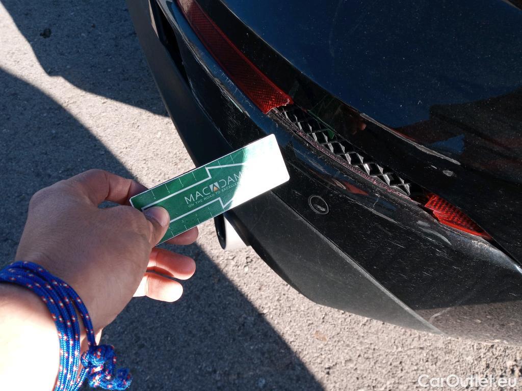  Volvo  XC60 VOLVO  / 2017 / 5P / todoterreno 2.0 D4 Momentum Auto #31