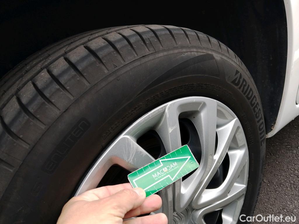  Citroen  Berlingo CITROEN  / 2018 / 4P / combi Talla M BlueHDi 100 S&S LIVE PACK BUSINE #45