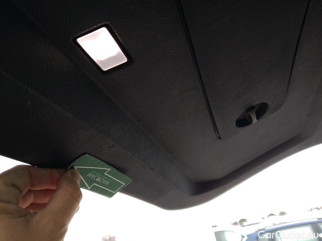  Volvo  XC90 VOLVO  / 2019 / 5P / todoterreno 2.0 T8 AWD R-Design Auto #12