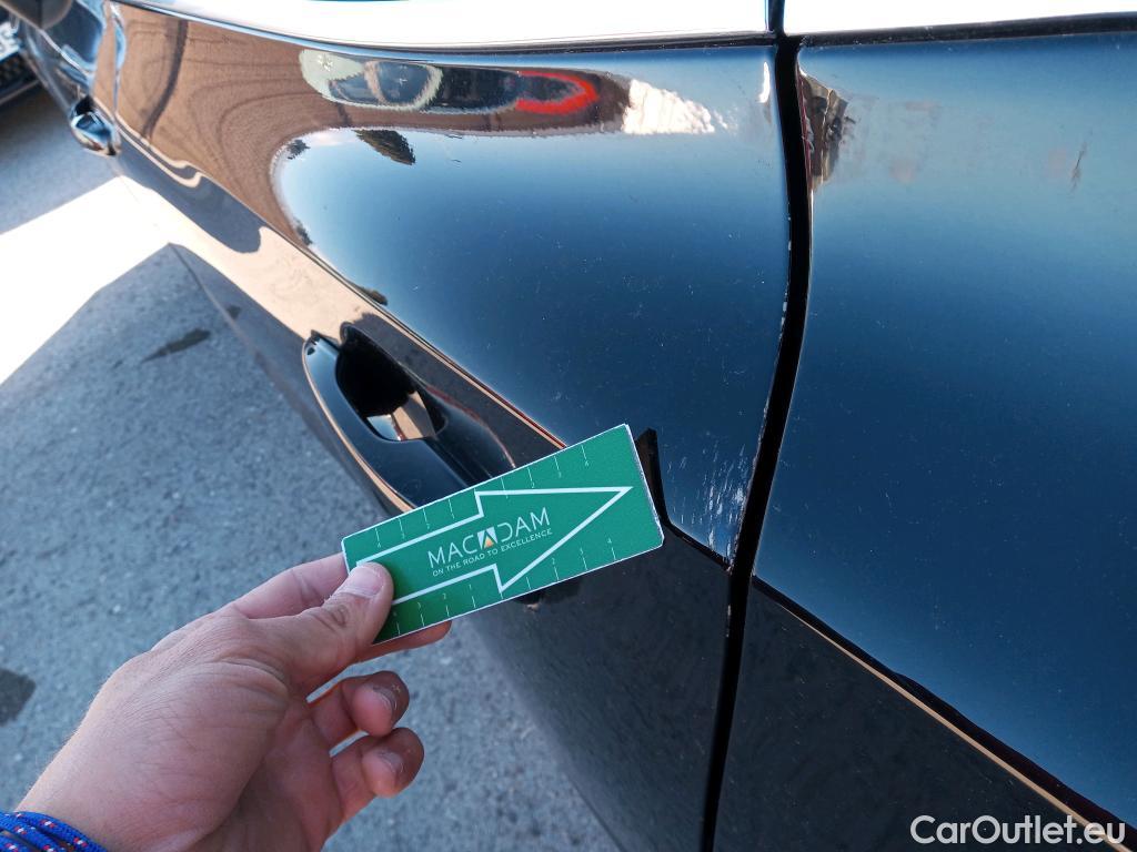  Volvo  XC60 VOLVO  / 2017 / 5P / todoterreno 2.0 D4 Momentum Auto #11