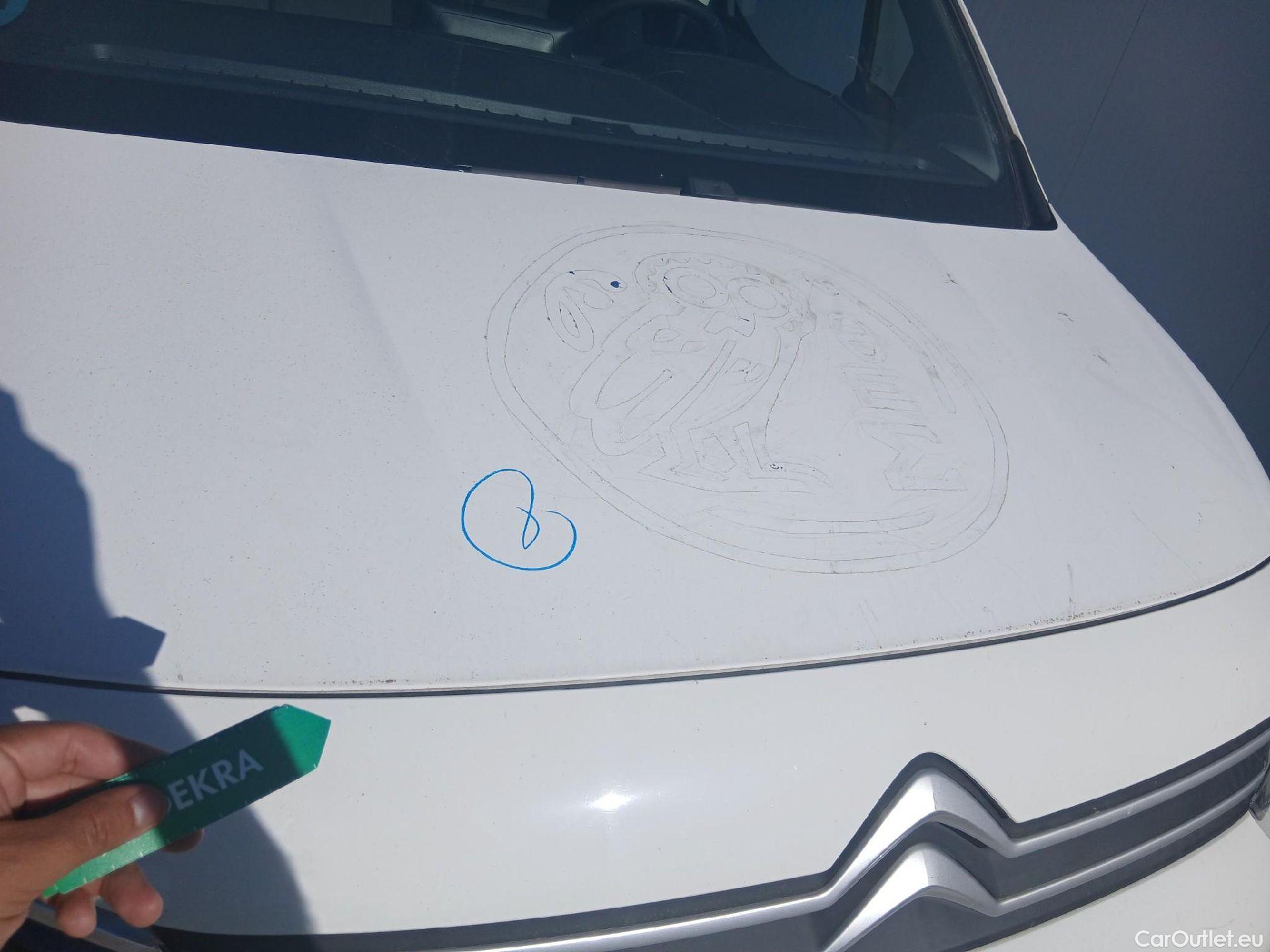  Citroen  Berlingo CITROEN  / 2018 / 4P / furgón derivado de turismo Talla XL BlueHDi 100 CLUB #16