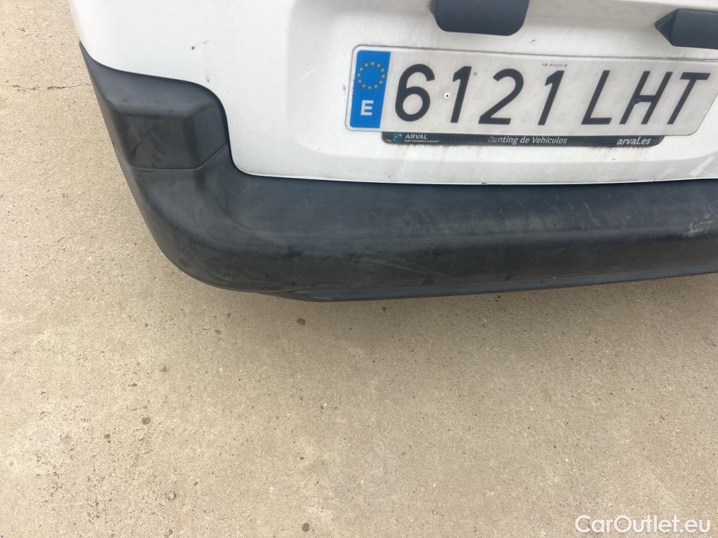  Citroen  Berlingo CITROEN  / 2018 / 3P / furgón derivado de turismo Talla M BlueHDi 100 CONTROL #22