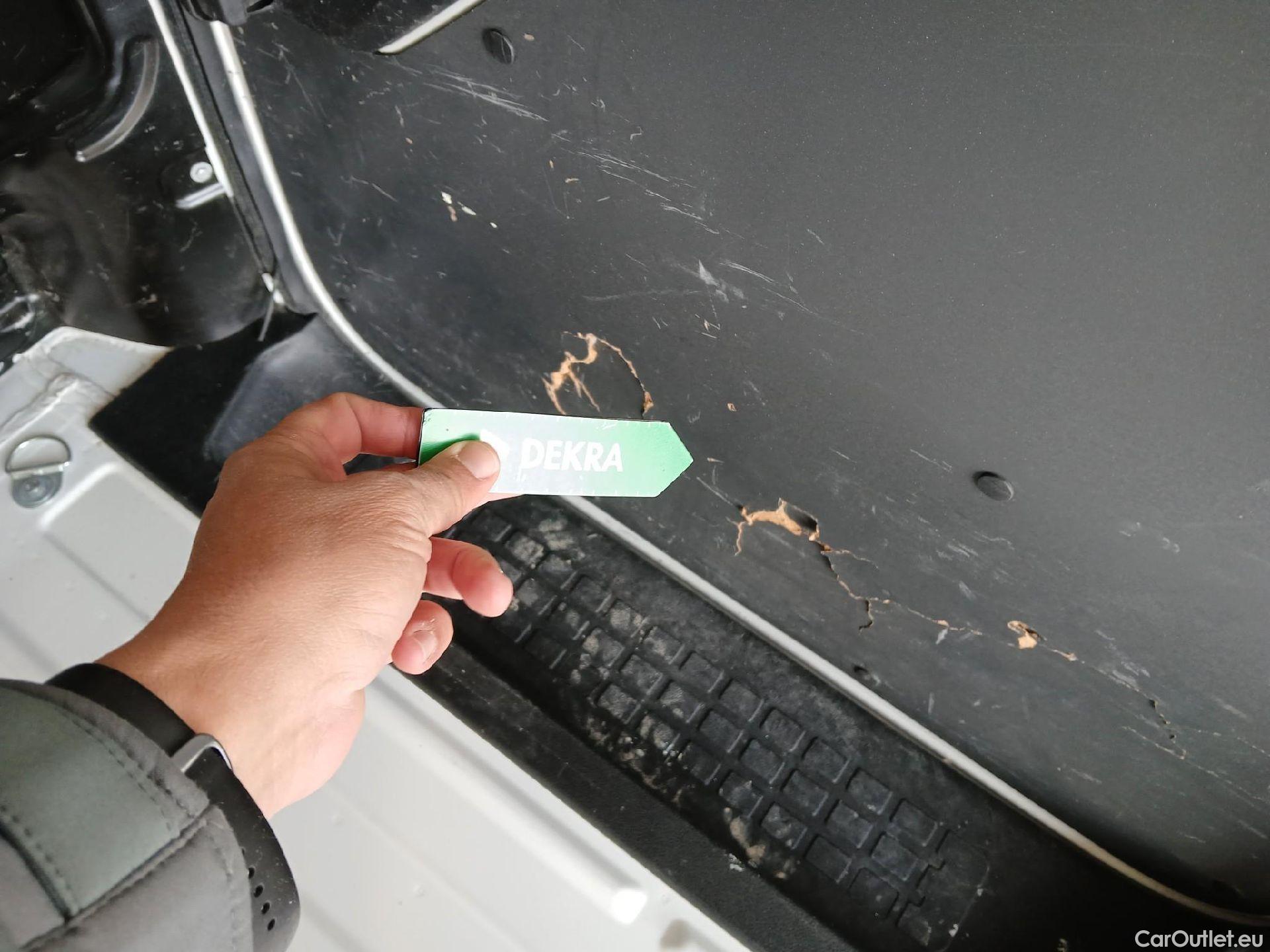  Opel  Vivaro OPEL  / 2019 / 4P / furgón 1.5 Diésel 88kW (120CV) M Std Express #9