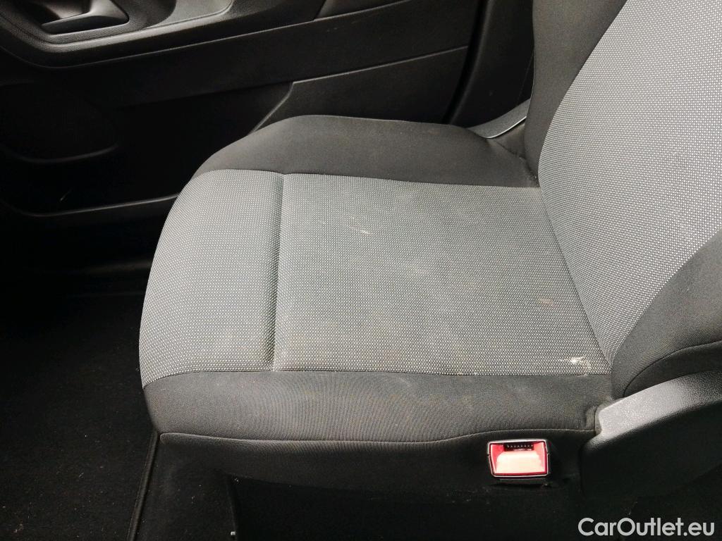  Citroen  Berlingo CITROEN  / 2018 / 4P / combi Talla M BlueHDi 100 S&S LIVE PACK BUSINE #32