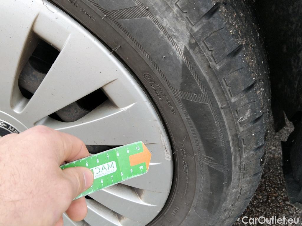  Mercedes  Vito MERCEDES-BENZ  / 2014 / 4P / furgón 114CDI 100kW furgón Pro larga #22