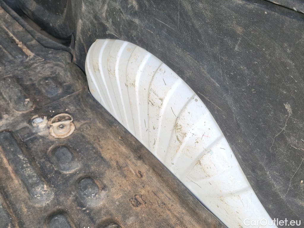  Citroen  Berlingo CITROEN  / 2018 / 3P / furgón derivado de turismo Talla M BlueHDi 100 CONTROL #2