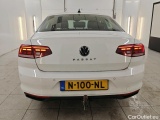  Volkswagen  Passat Volkswagen  1.5 TSI 7-DSG Business 4d #9