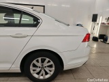  Volkswagen  Passat Volkswagen  1.5 TSI 7-DSG Business 4d #23