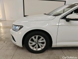  Volkswagen  Passat Volkswagen  1.5 TSI 7-DSG Business 4d #26