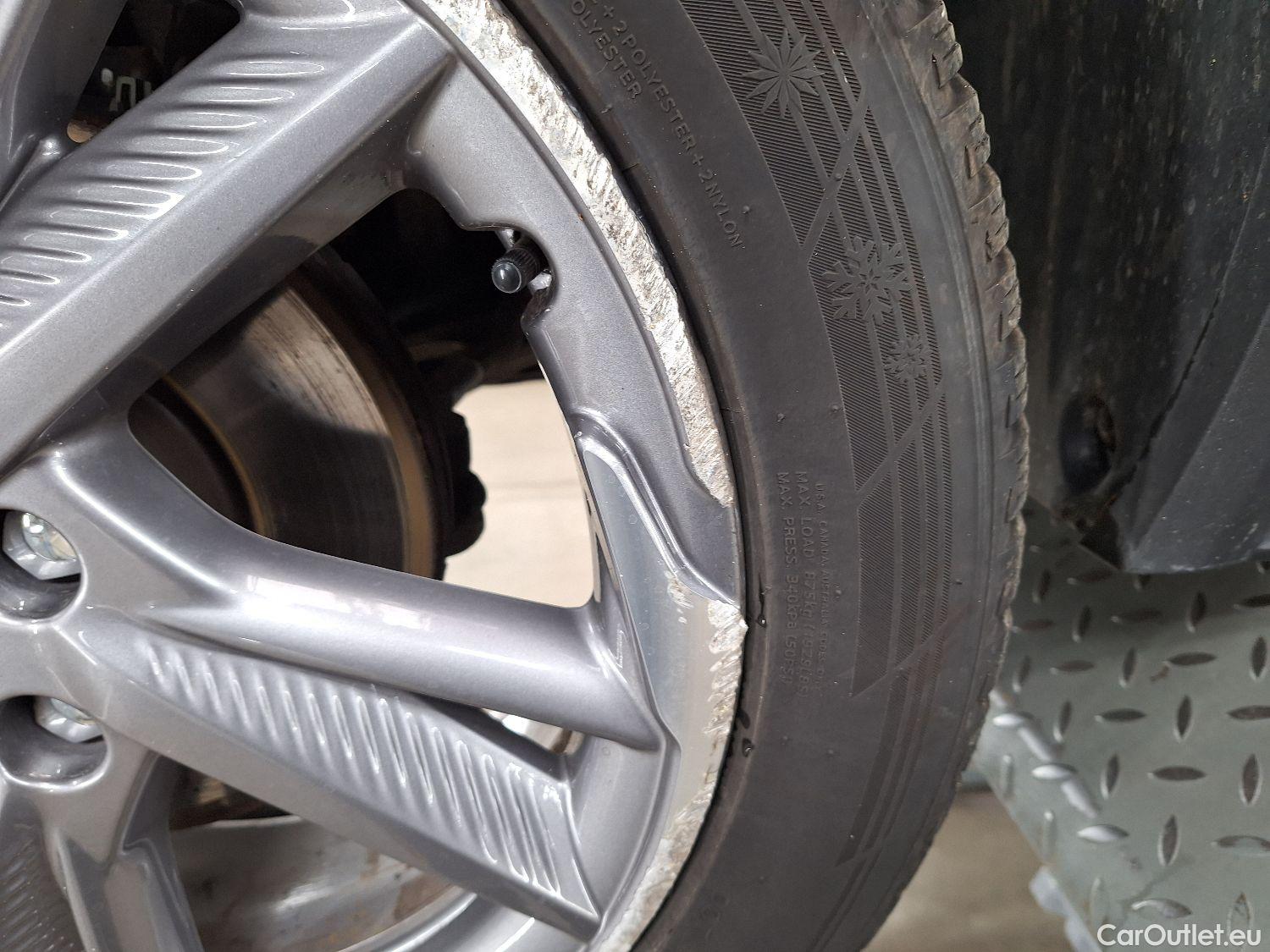  DS  DS7 DS,  CB '17, DS 7 Crossback 1.2 PureTech 130 Automatic So Chic  #19