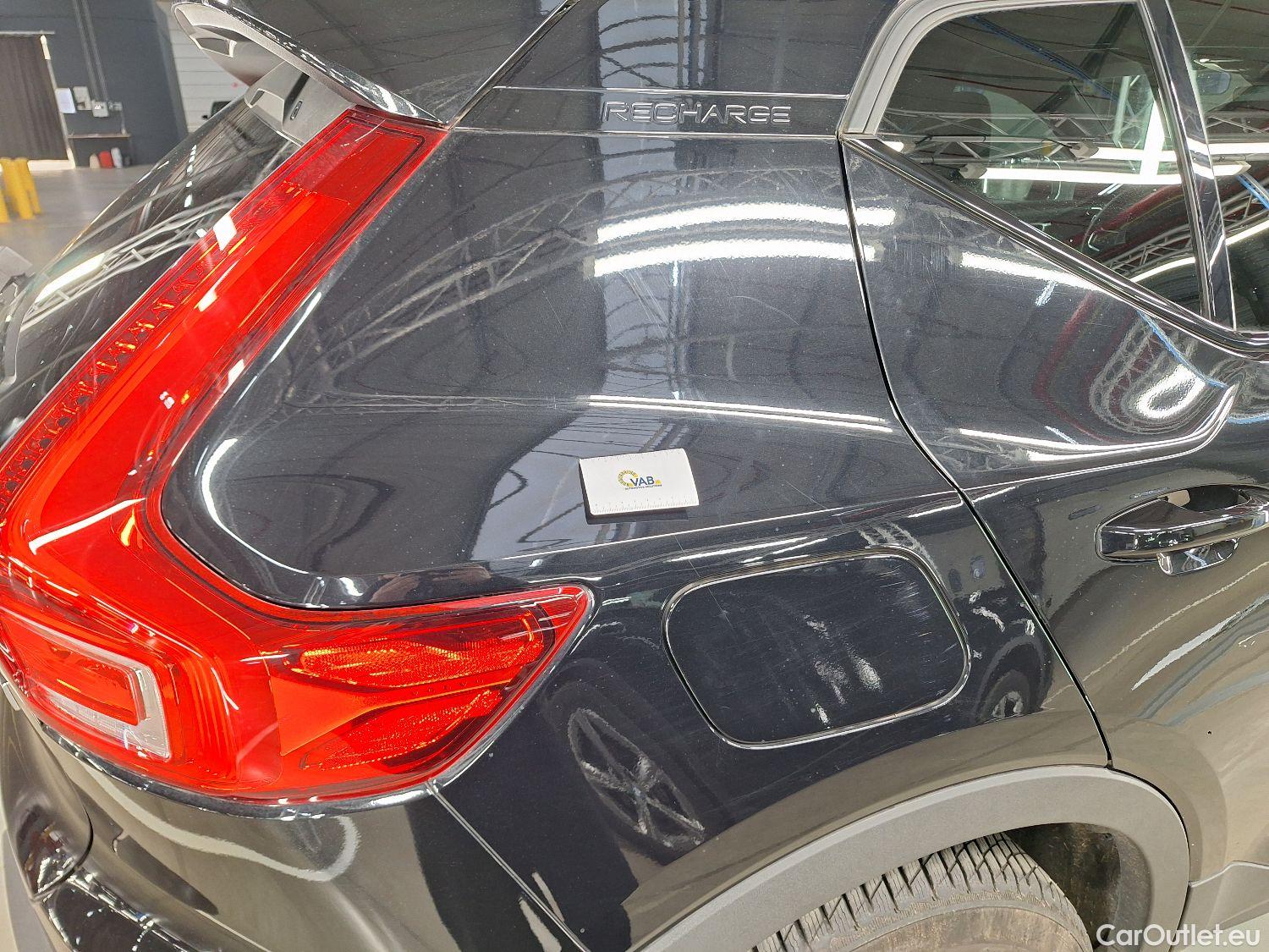  Volvo  XC 40 Volvo, XC40 '17 PHEV, Volvo XC40 T4 Recharge Geartronic R-Design 5d #28