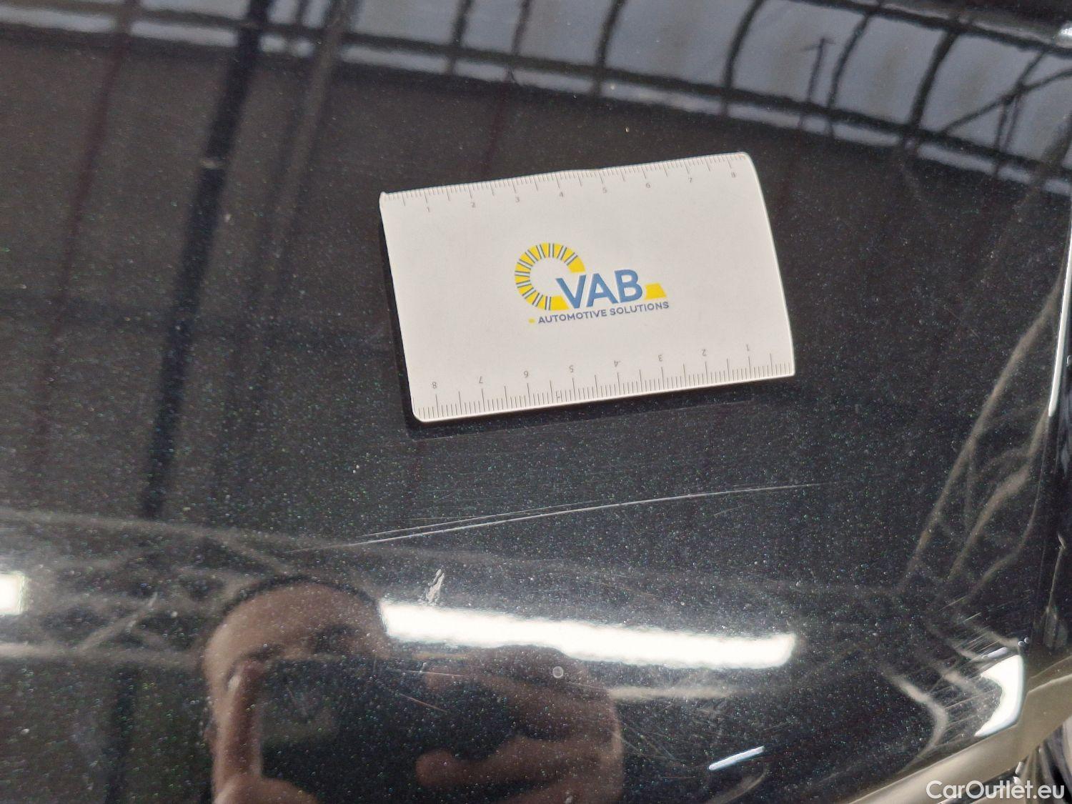  Volvo  XC 40 Volvo, XC40 '17 PHEV, Volvo XC40 T4 Recharge Geartronic R-Design 5d #33