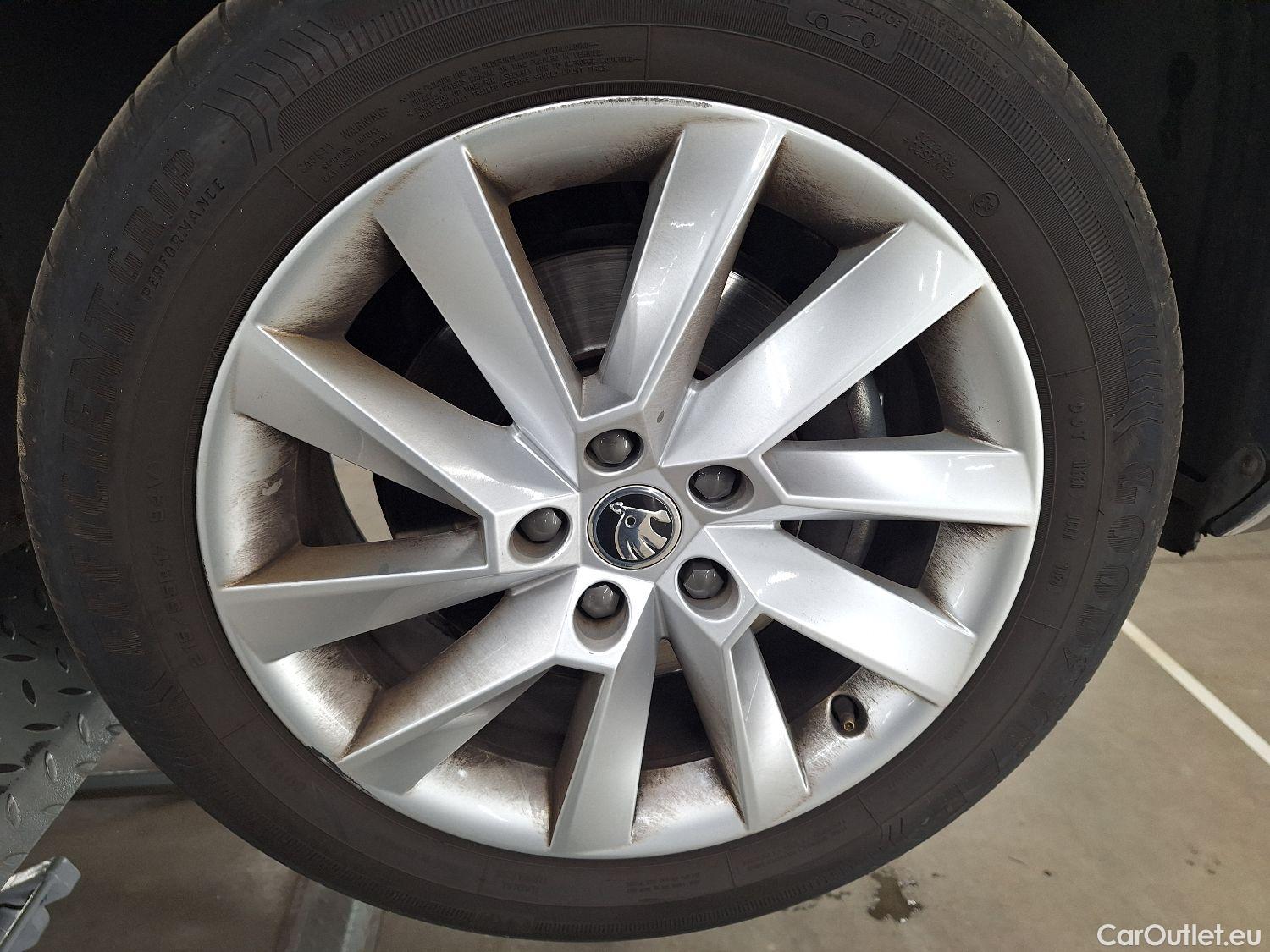  Skoda  Superb Skoda,  Combi FL'19, Skoda  Combi 2.0 CRTDI 110kW DSG7 Clever+ 5d #5