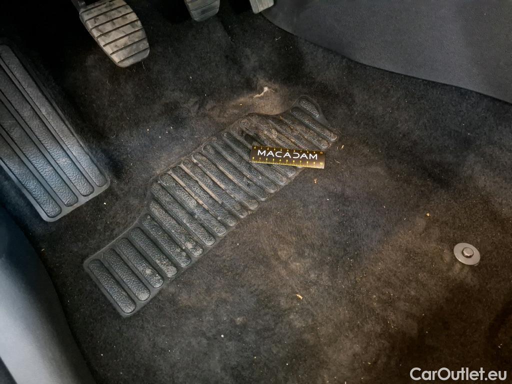  Renault  Clio  IV Business 1.5 dCi 90CV BVM5 E6 #8