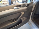  Volkswagen  Passat Variant 2.0 TDI SCR DSG Business Automatic Diesel  49 #25