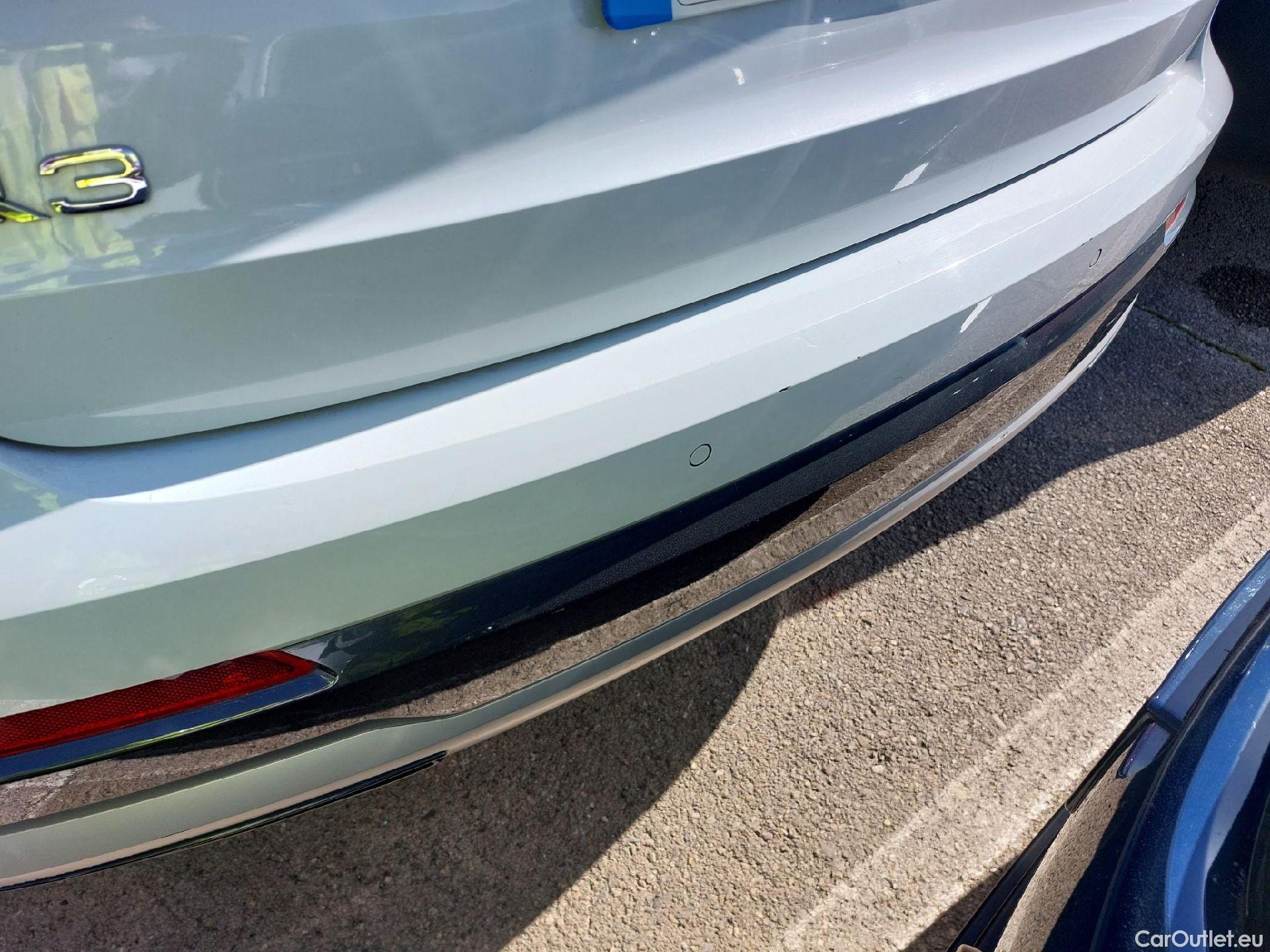  Audi  Q3 AUDI  / 2018 / 5P / todoterreno Advanced 35 TDI 110kW (150CV) S tronic #10