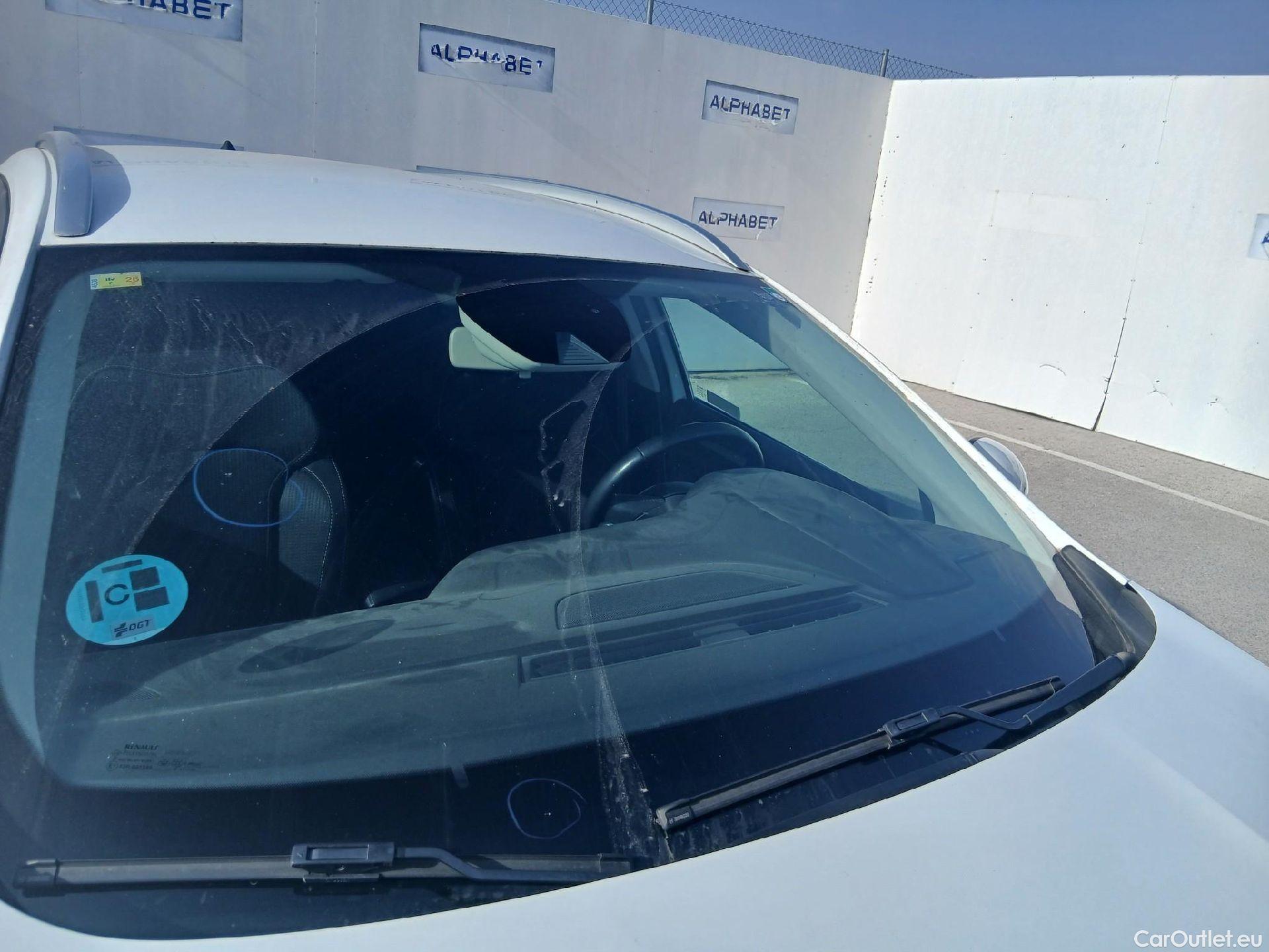  Renault  Megane RENAULT Mégane / 2015 / 5P / familiar Sp. Tourer Zen En. dCi 81kW (110CV) #13