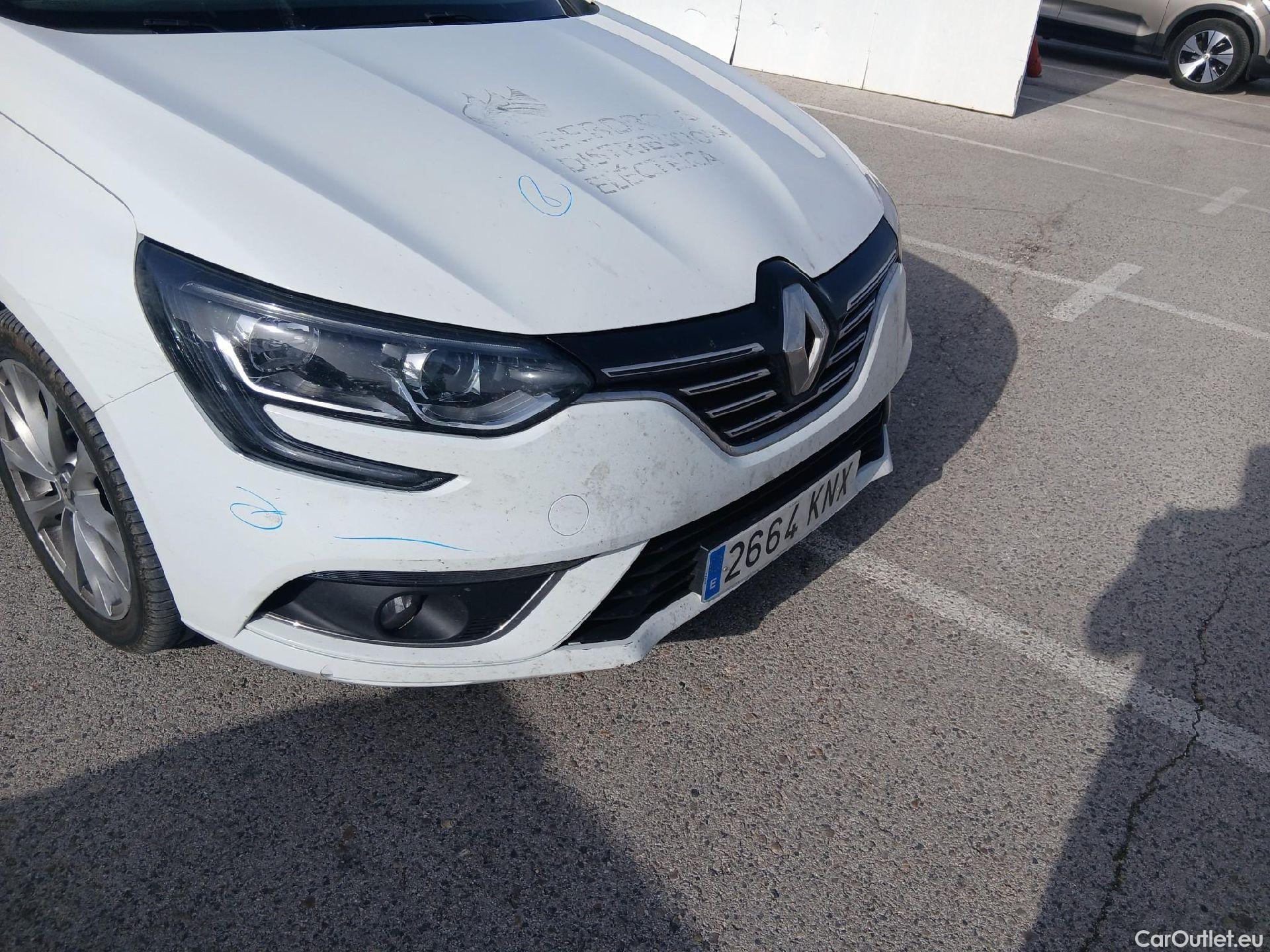  Renault  Megane RENAULT Mégane / 2015 / 5P / familiar Sp. Tourer Zen En. dCi 81kW (110CV) #7