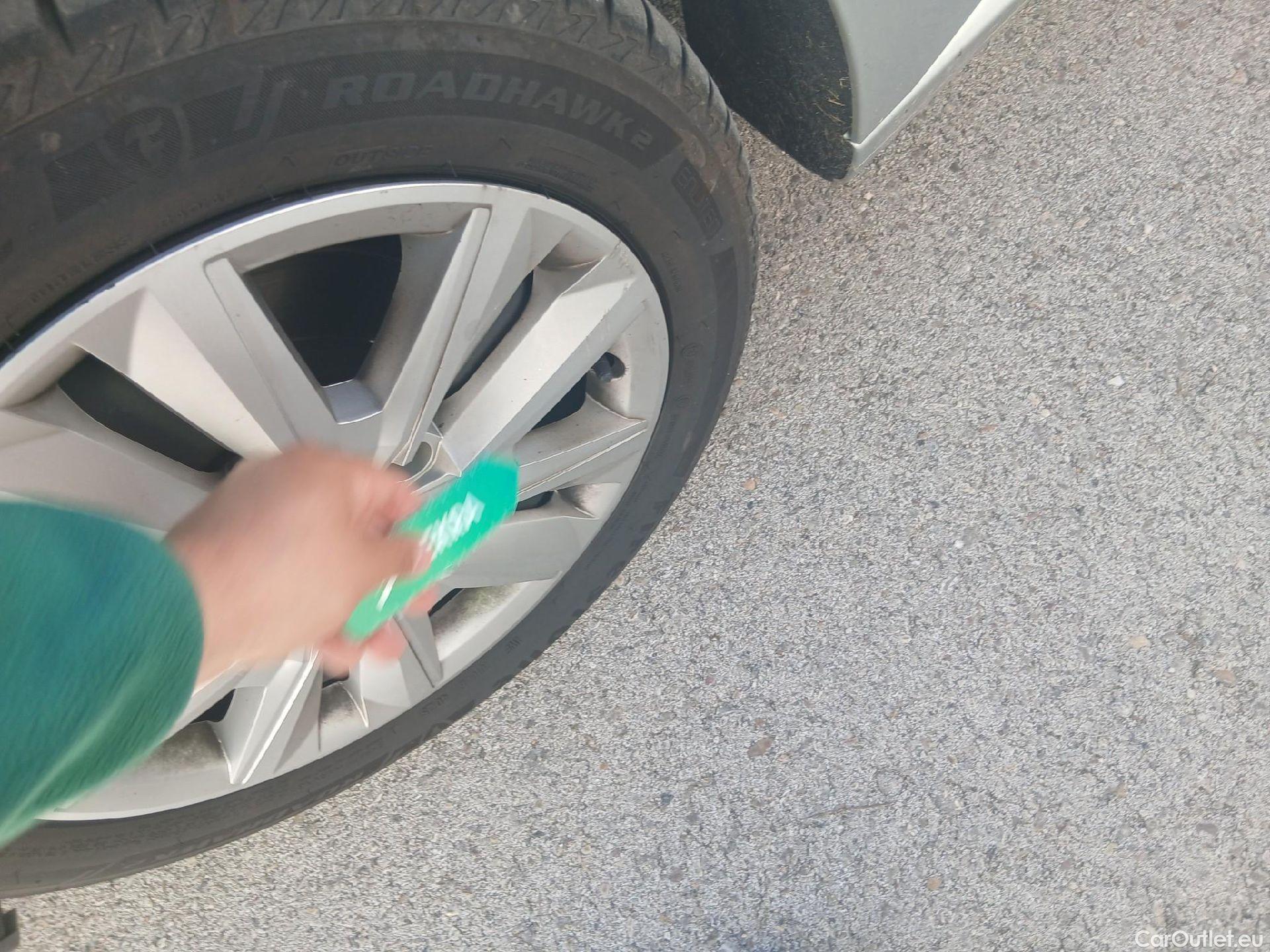  Renault  Megane RENAULT Mégane / 2020 / 5P / berlina con portón Equilibre Blue dCi 85 kW (115CV)-SS #11