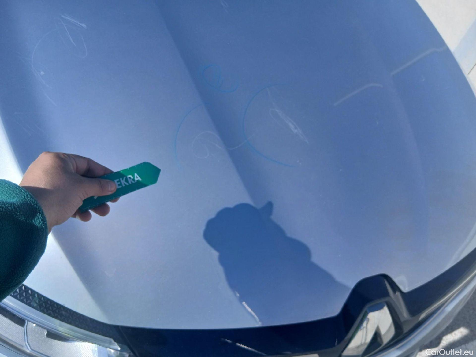  Renault  Megane RENAULT Mégane / 2020 / 5P / berlina con portón Equilibre Blue dCi 85 kW (115CV)-SS #6