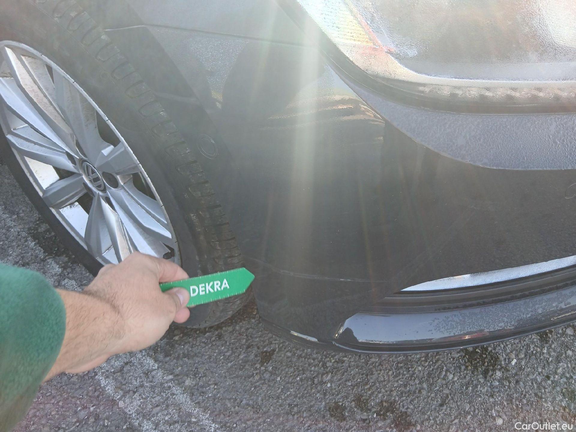  Volkswagen  Passat VOLKSWAGEN  / 2014 / 4P / sedán Advance 2.0 TDI 110kW (150CV) #1