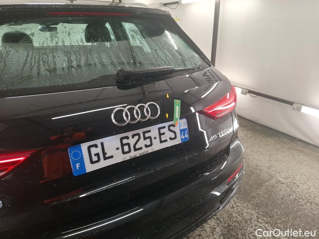  Audi  Q3 AUDI  / 2018 / 5P / SUV 45 TFSI E 245 S TRONIC S LINE #1