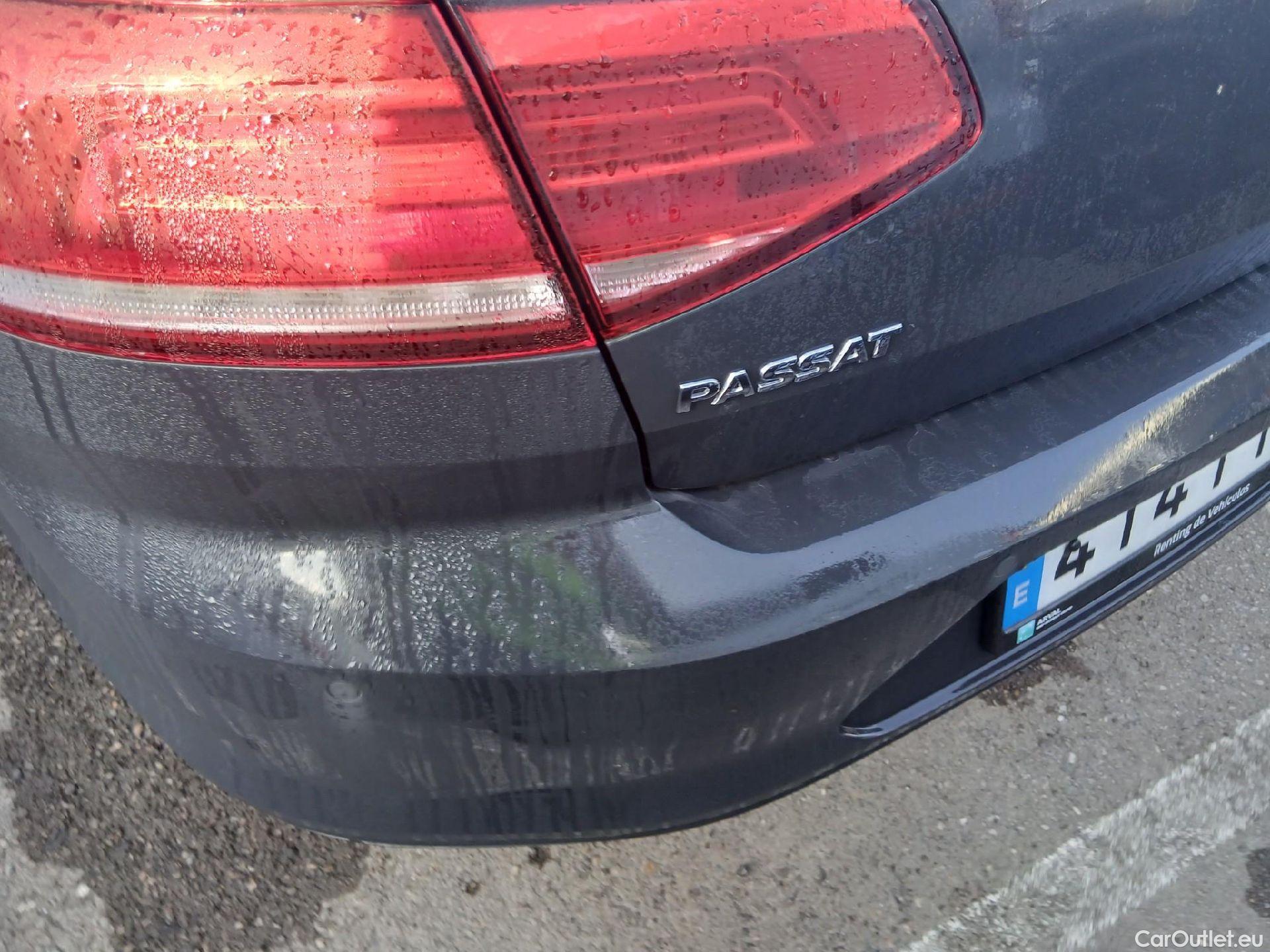  Volkswagen  Passat VOLKSWAGEN  / 2014 / 4P / sedán Advance 2.0 TDI 110kW (150CV) #12