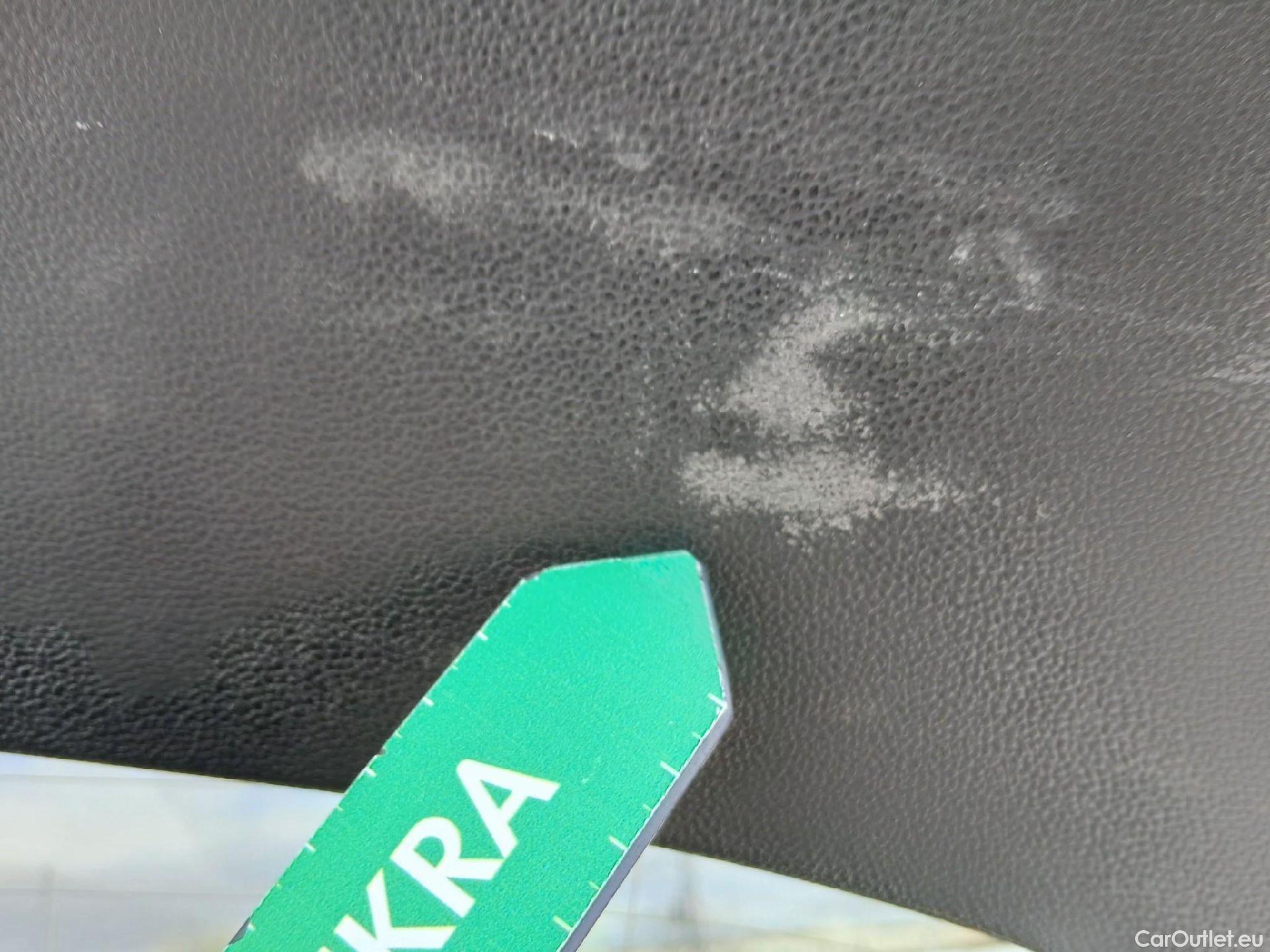  Volkswagen  Golf  VIII Berlina Life 2.0 TDI 115CV MT6 E6d #24