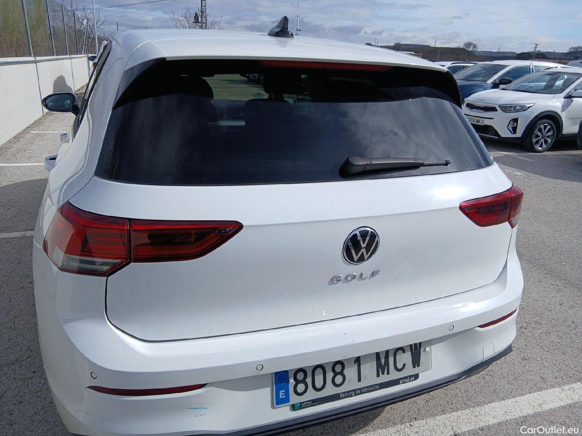  Volkswagen  Golf  VIII Berlina Life 2.0 TDI 115CV MT6 E6d #22