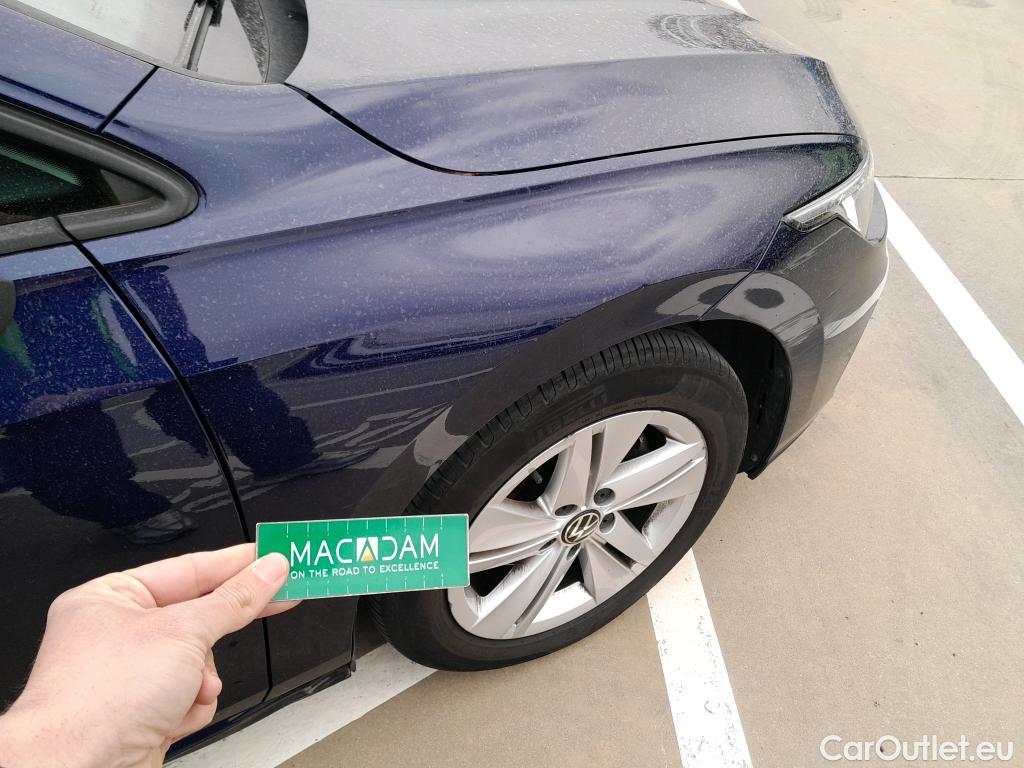  Volkswagen  Golf  VOLKSWAGEN / 2020 / 5P / berlina con portón 2.0 TDI 85kW (115CV) #11