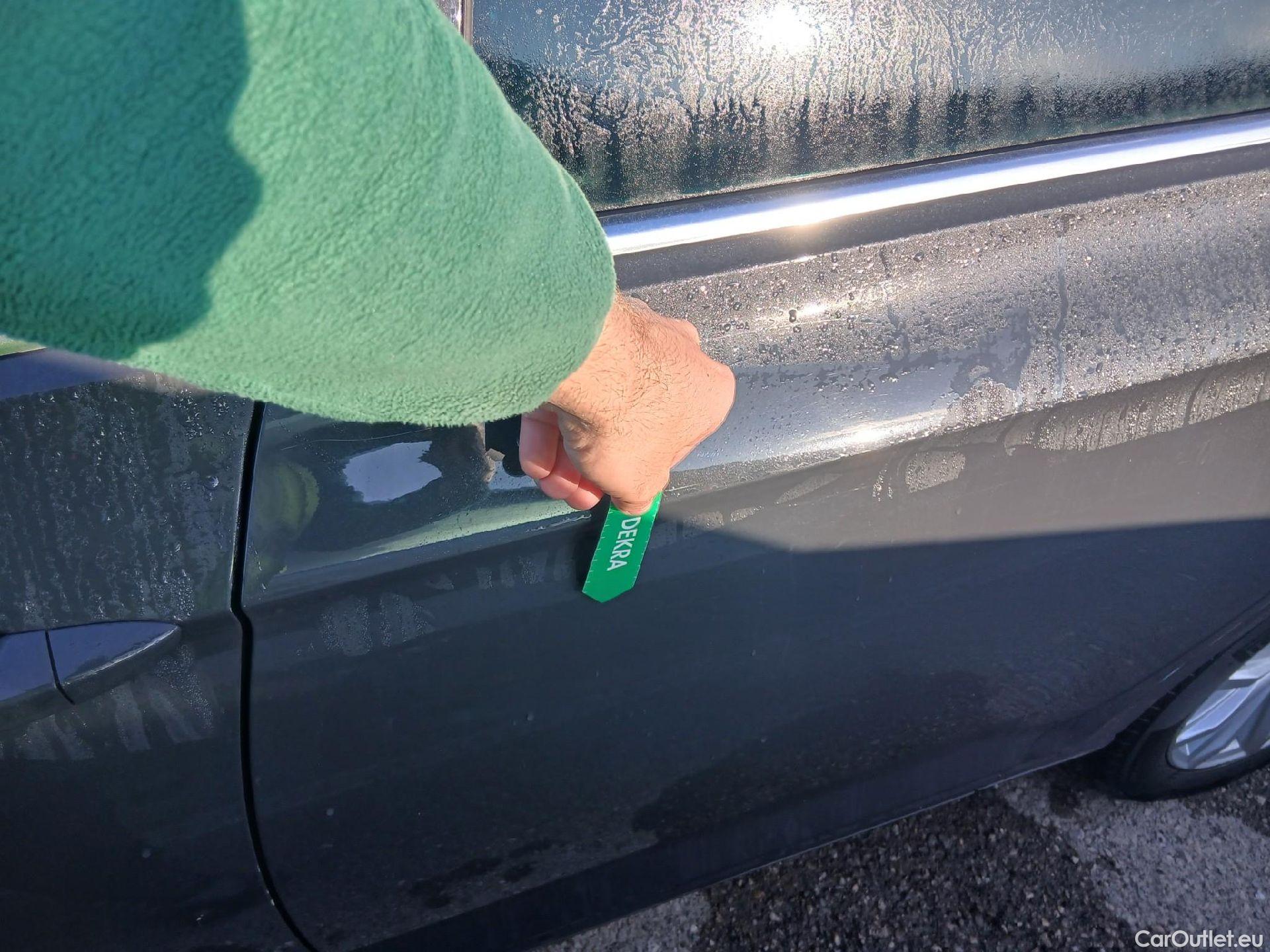  Volkswagen  Passat VOLKSWAGEN  / 2014 / 4P / sedán Advance 2.0 TDI 110kW (150CV) #6