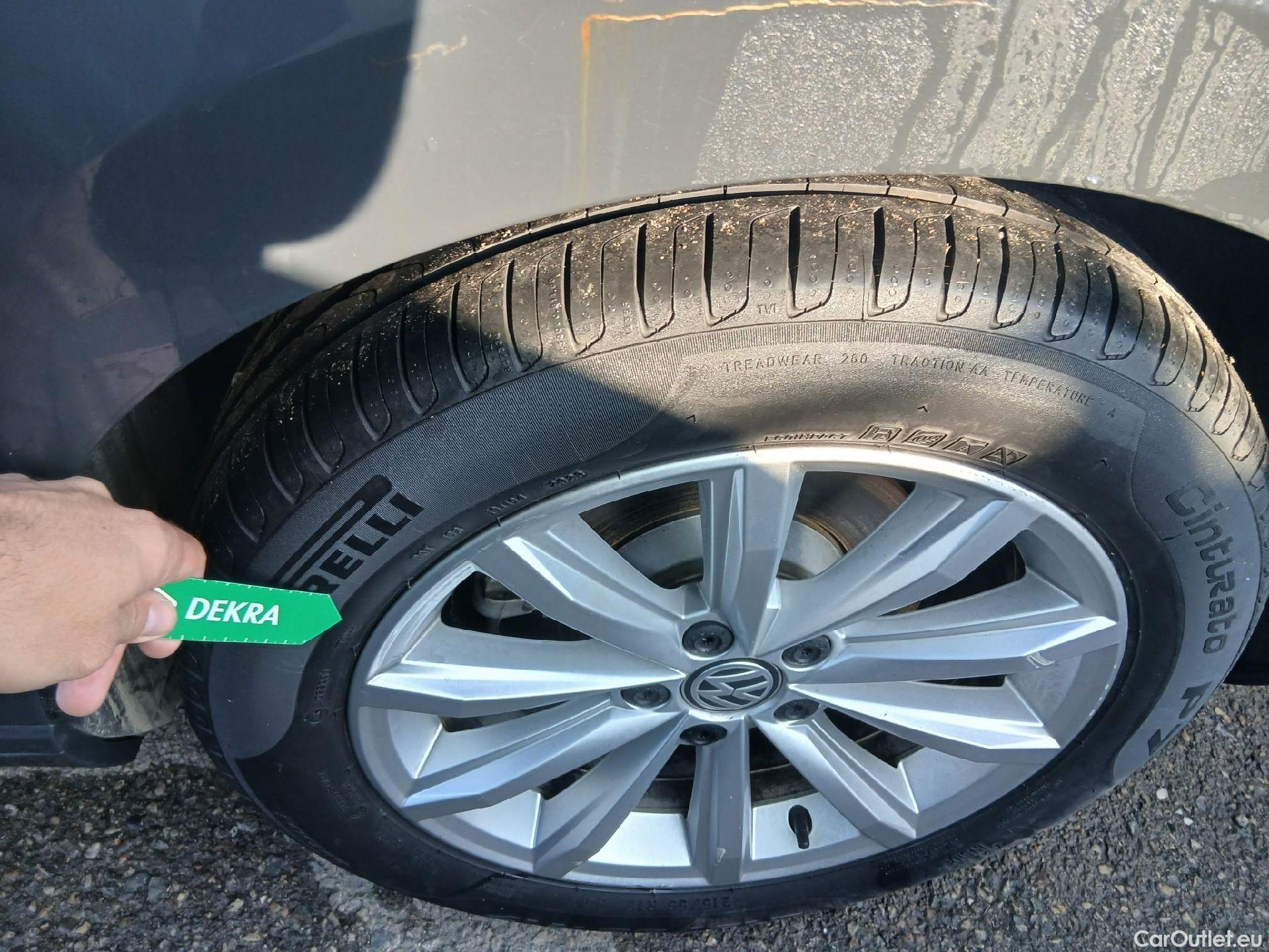  Volkswagen  Passat VOLKSWAGEN  / 2014 / 4P / sedán Advance 2.0 TDI 110kW (150CV) #10