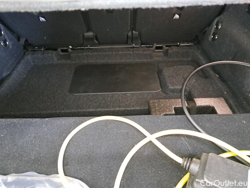  Bmw  X1 BMW  / 2019 / 5P / SUV xDrive25e M Sport BVA6 #37