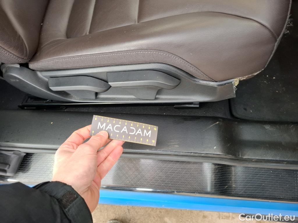  Bmw  I3  BMW / 2017 / 5P / Berline 120 Ah Edition Windmill Suite(SP) #53