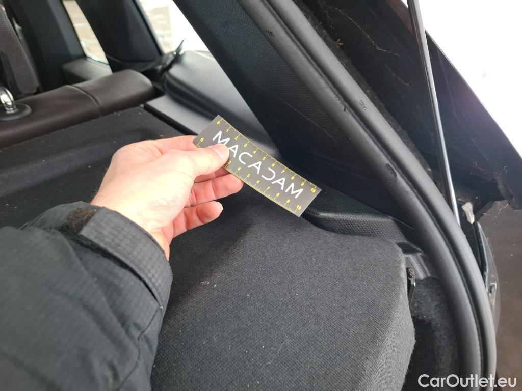  Bmw  I3  BMW / 2017 / 5P / Berline 120 Ah Edition Windmill Suite(SP) #34