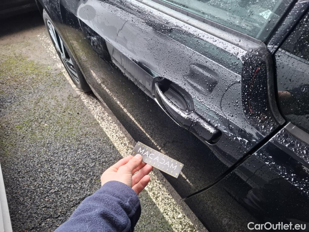  Bmw  I3  BMW / 2017 / 5P / Berline 120 Ah Edition Windmill Suite(SP) #49