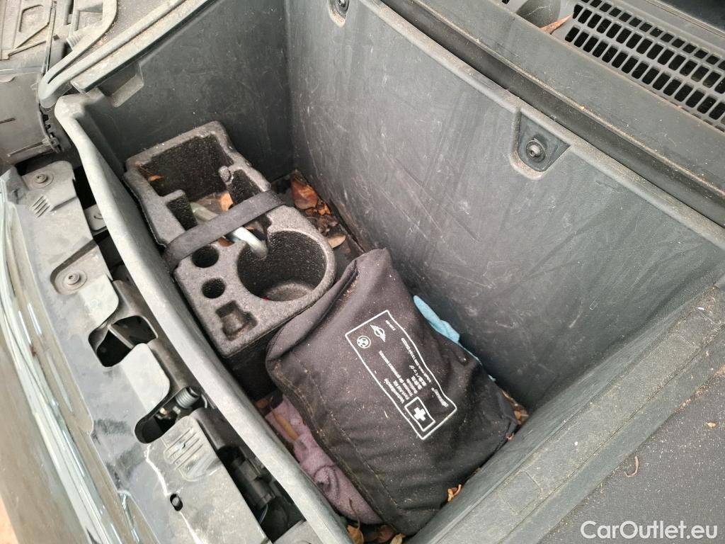  Bmw  I3  BMW / 2017 / 5P / Berline 120 Ah Edition Windmill Suite(SP) #33