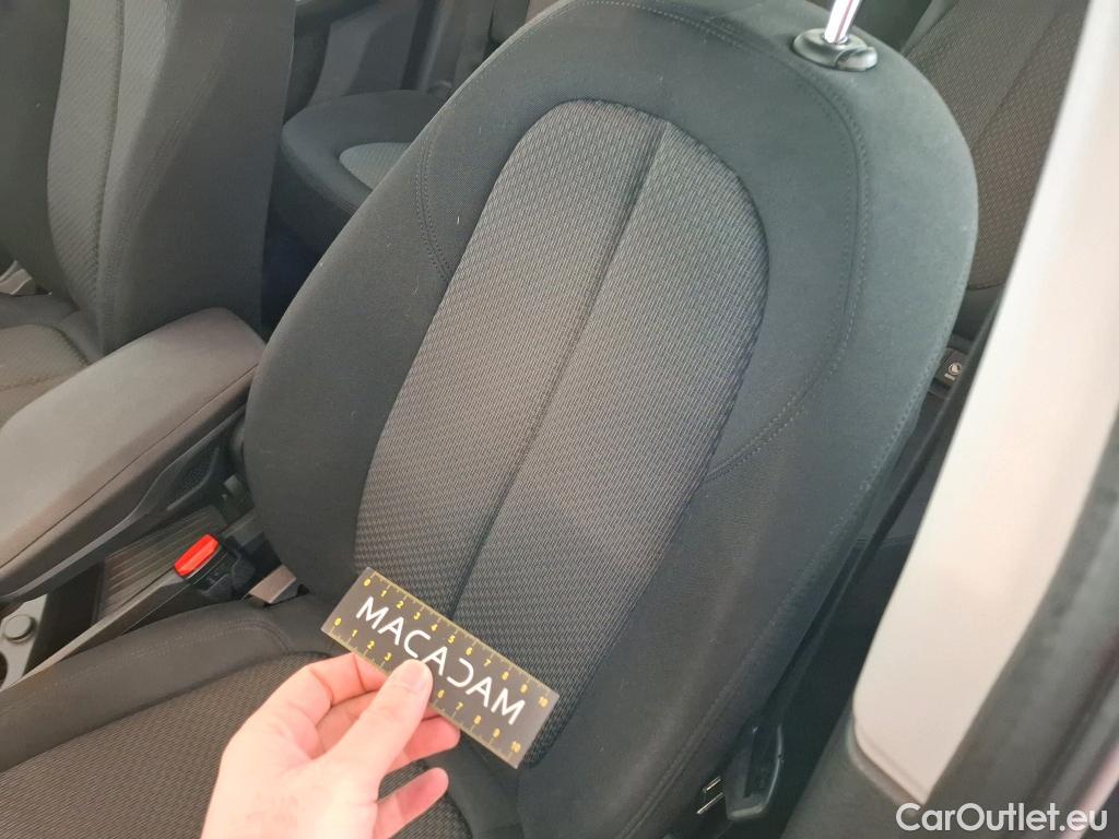  Bmw  Serie 2 BMW  Active Tourer  2018  5P  monospace 225xe Business Design Auto #30