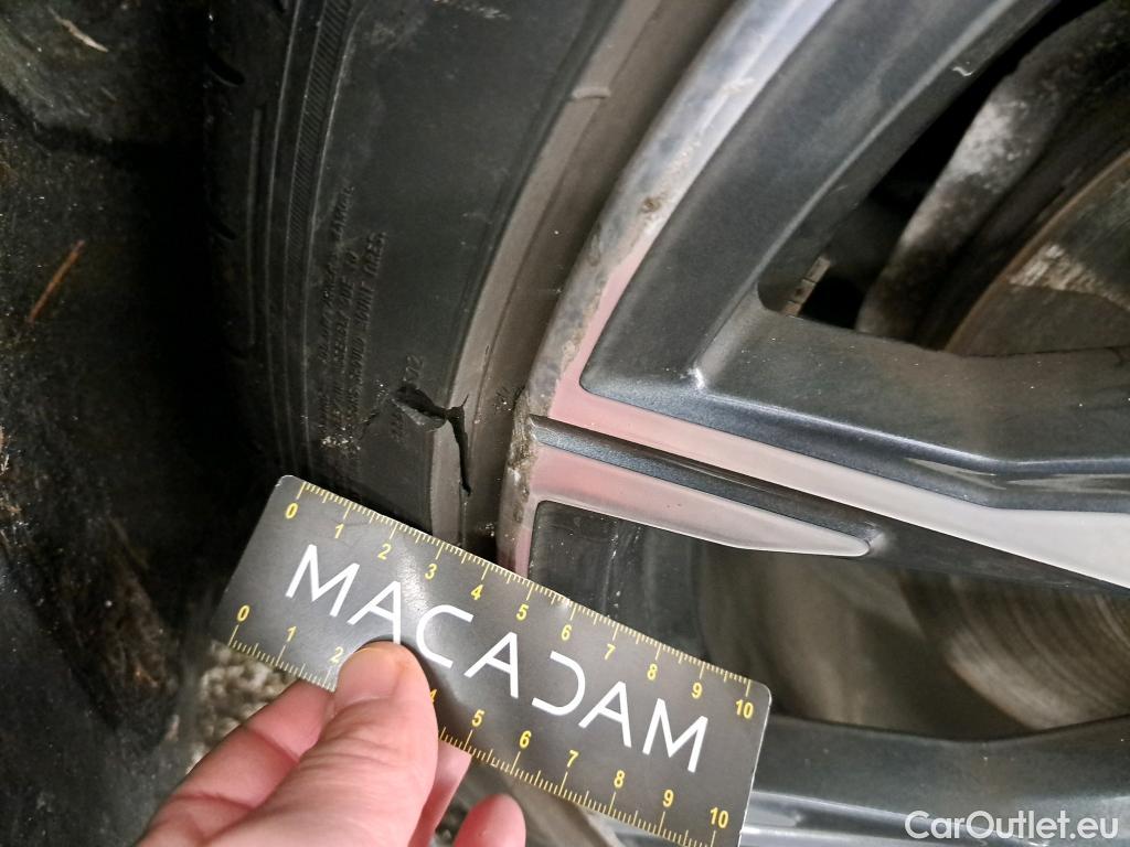  Bmw  X1 BMW  / 2019 / 5P / SUV xDrive25e M Sport BVA6 #4