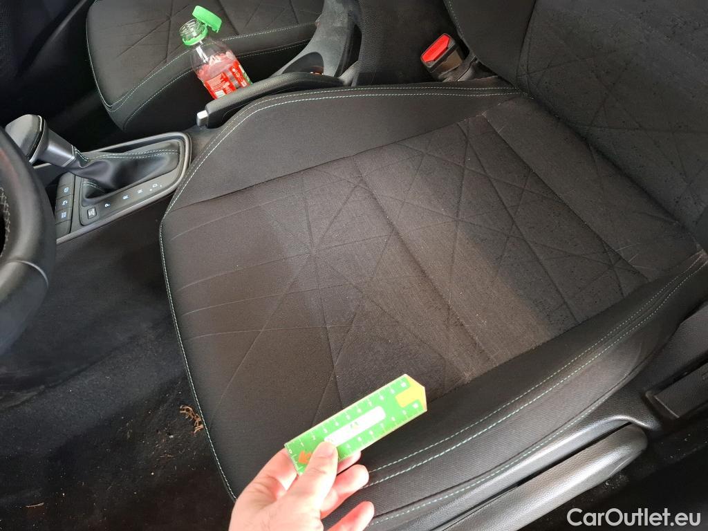  Hyundai  Bayon HYUNDAI  / 2021 / 5P / SUV 1.0 T-GDI 100 DCT- 7 HYB 48V BUSINESS #10