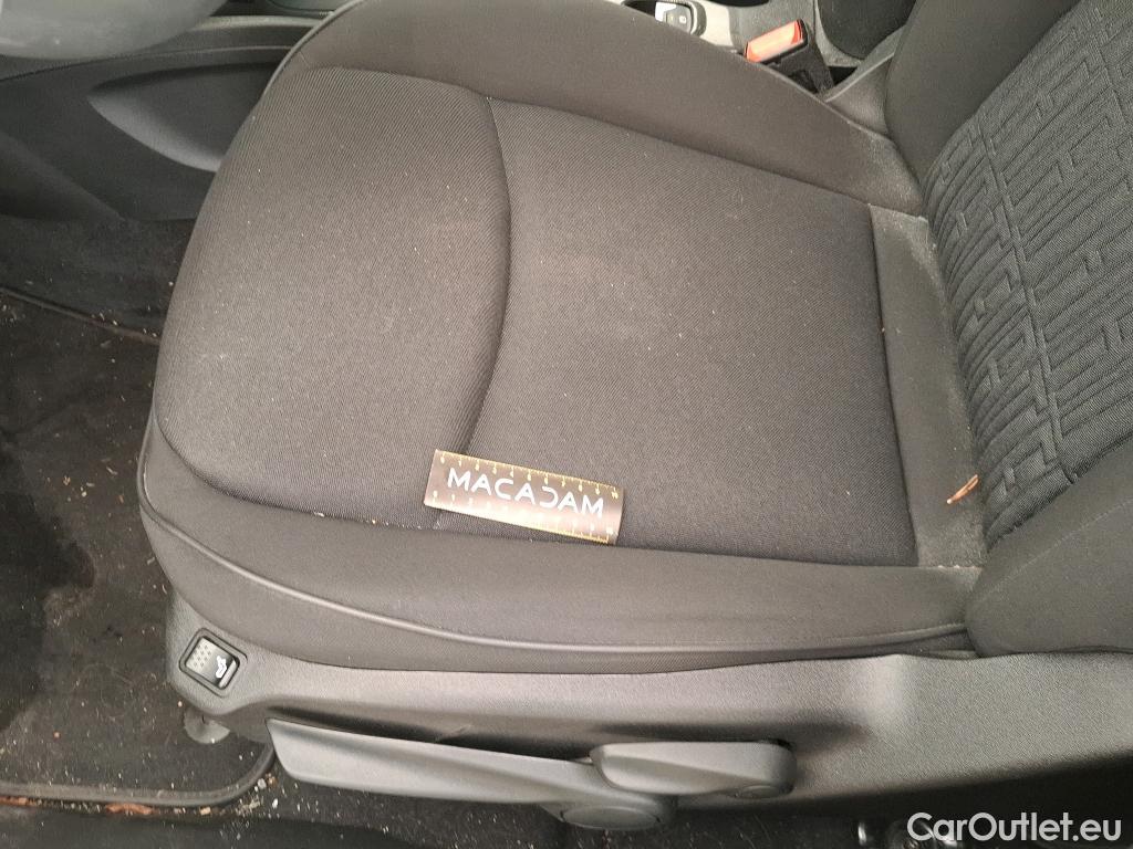  Fiat  500 FIAT X / 2018 / 5P / SUV 1.5 MHEV FFLY 130ch DCT7 P Con Sty Tec CD FI 150 #10