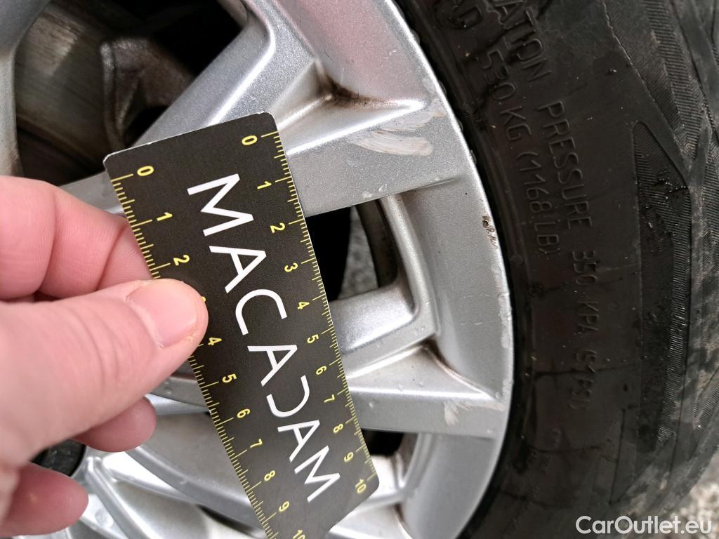  Fiat  500 FIAT  2015 3P Berline Hybrid 1.0 BSG 70 ch Dolcevita #12