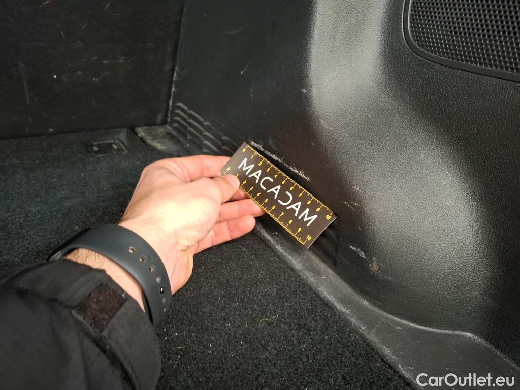  Hyundai  Konna HYUNDAI Kona / 2020 / 5P / SUV 1.6 HYBRID 141 EXECUTIVE HEV #46