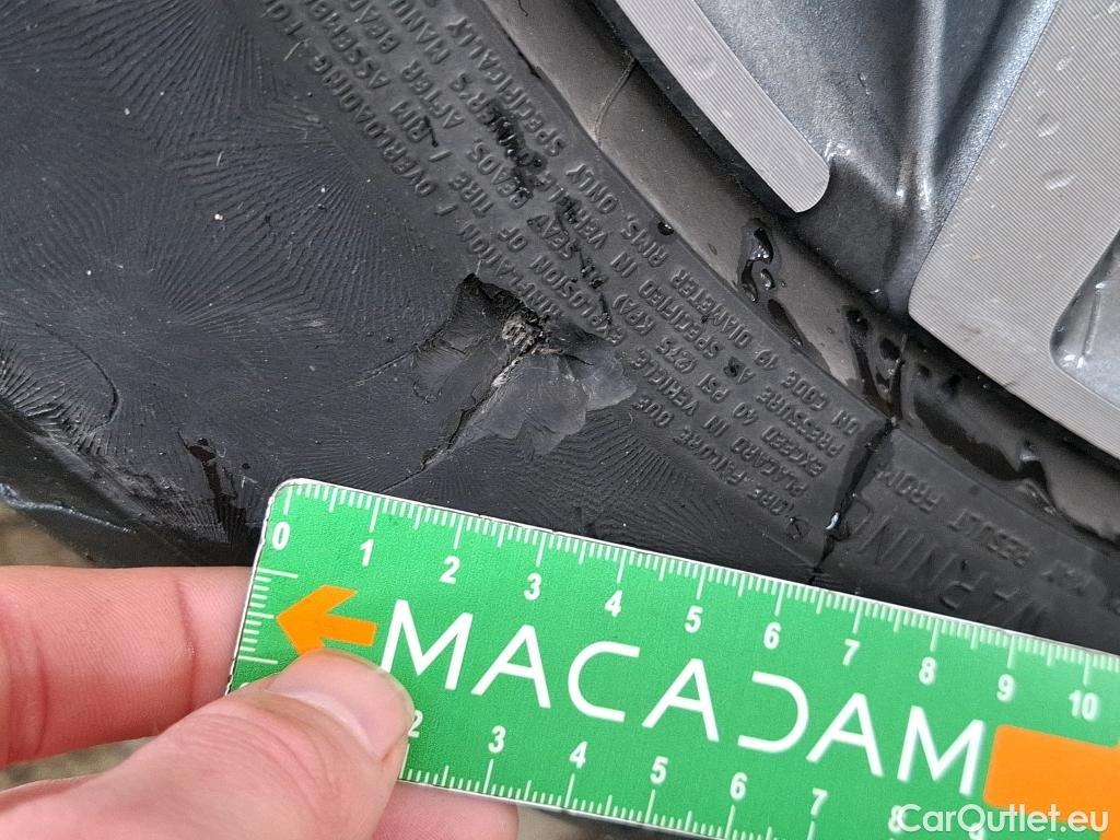  Hyundai  Santa Fe HYUNDAI  / 2020 / 5P / SUV 1.6 T-GDI 265 PHEV HTRAC EXECUTIVE AUTO #6