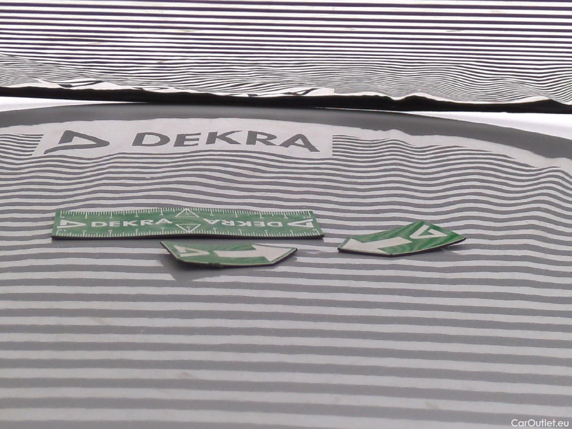  Mazda  MX-30 MAZDA  / 2019 / 5P / SUV e-Skyactiv 143ch First Ed M Confidence(SP) #17