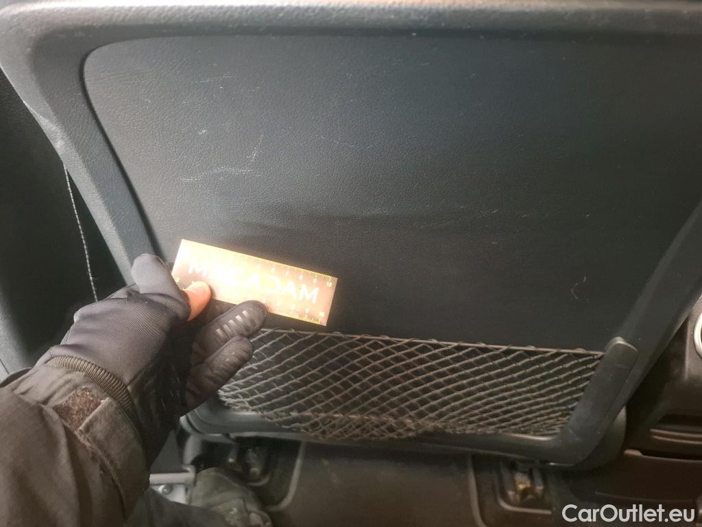  Mercedes  EQB MERCEDES-BENZ  / 2021 / 5P / SUV  250 + AMG Line #44