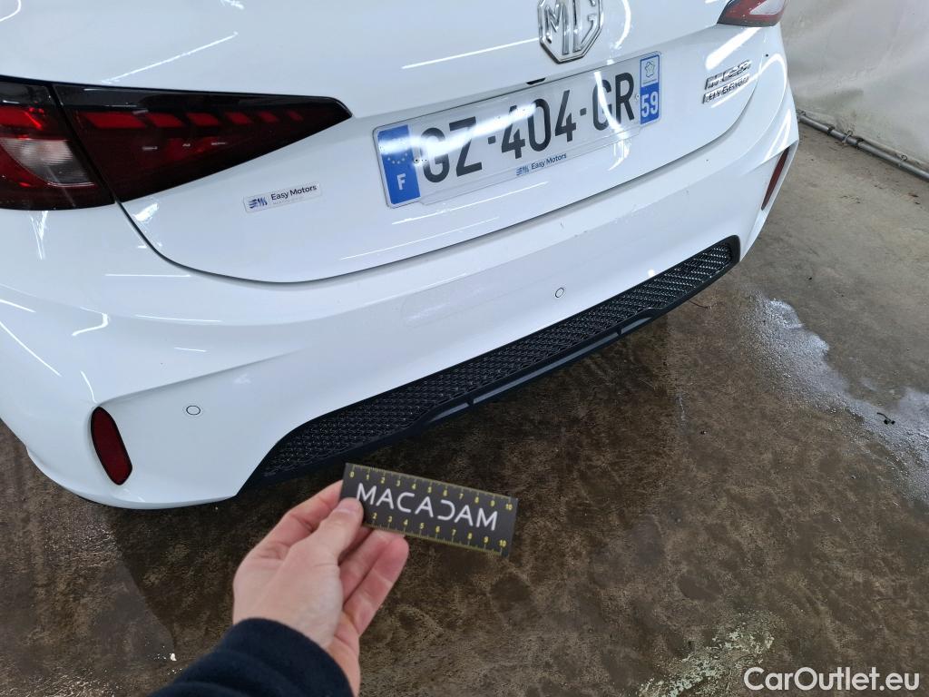  Land Rover  Discovery MG MG3 / 2024 / 5P / Berline 1.5L 195ch Hybrid+ Standard #39