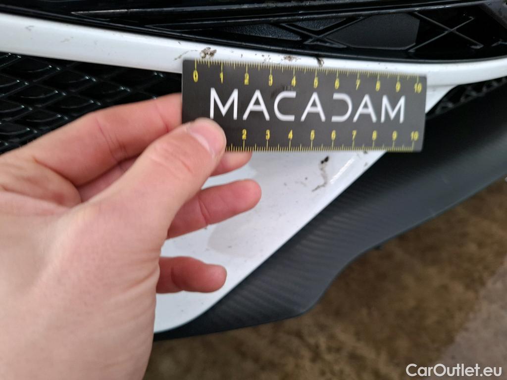  Land Rover  Discovery MG MG3 / 2024 / 5P / Berline 1.5L 195ch Hybrid+ Standard #34